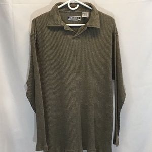 Untied brand sweatshirt